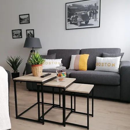 Le Voltaire-sleep In Normandie *