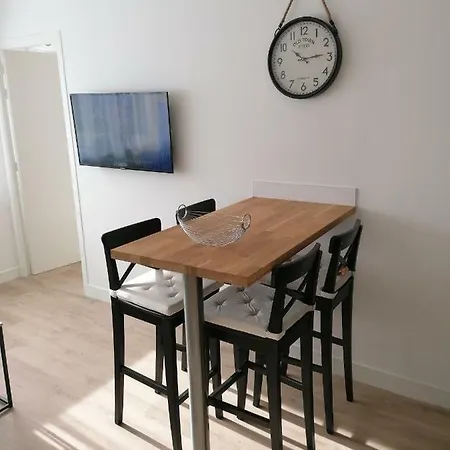 Le Voltaire-sleep In Normandie * Saint-Lo