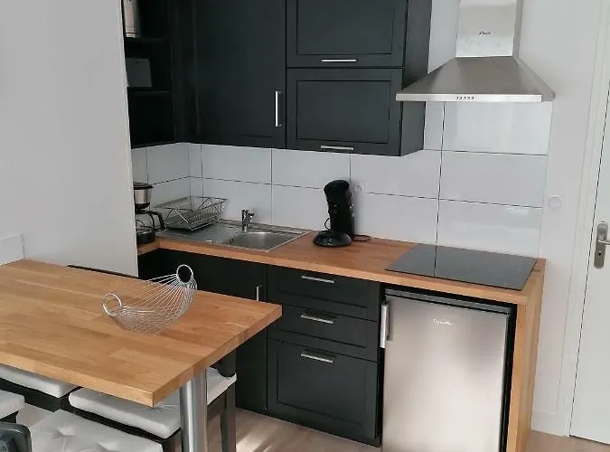 Le Voltaire-sleep In Normandie * Saint-Lô