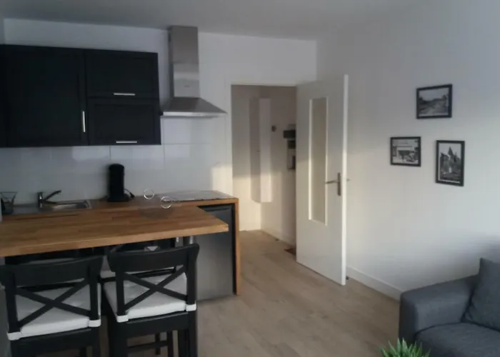 Le Voltaire-sleep In Normandie Appartement Saint-Lô