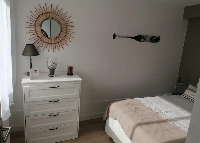 Le Voltaire-sleep In Normandie Appartement Saint-Lô